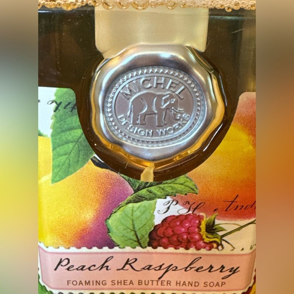 Michel Design Works Foaming Shea Butter Hand Soap Peach Raspberry 17.8oz (2) - Picture 3 of 3